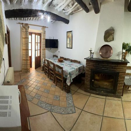 Apartamentos Y Casas Rurales Las Terrazas De La Alpujarra Bubion Ngoại thất bức ảnh