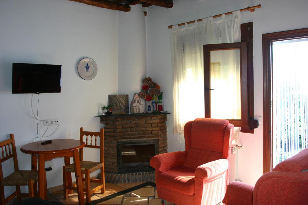 Apartamentos Y Casas Rurales Las Terrazas De La Alpujarra Bubion Ngoại thất bức ảnh