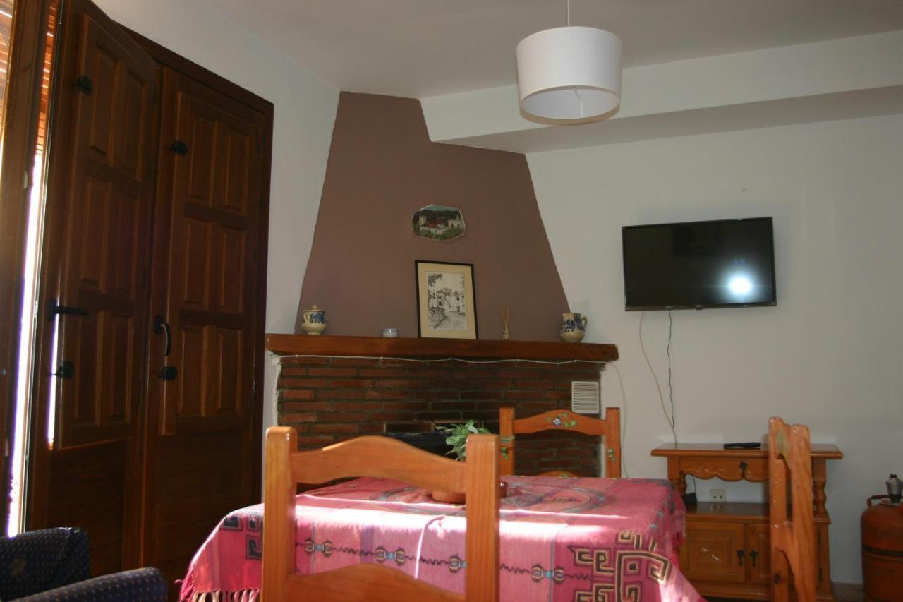 Apartamentos Y Casas Rurales Las Terrazas De La Alpujarra Bubion Ngoại thất bức ảnh