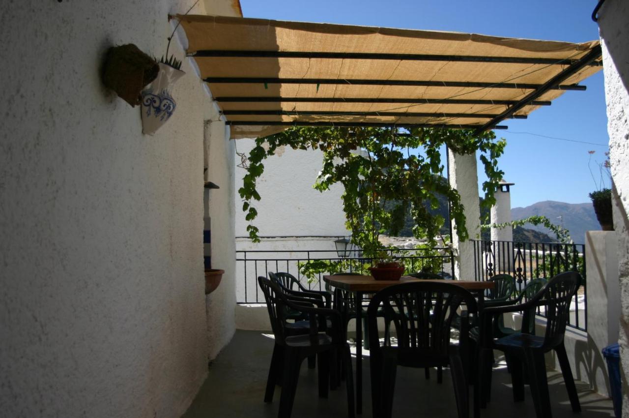 Apartamentos Y Casas Rurales Las Terrazas De La Alpujarra Bubion Ngoại thất bức ảnh